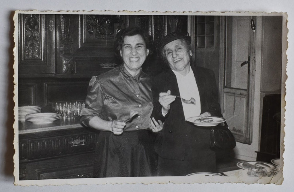 PAGING THROUGH PHOTOS AND SONGS: H. Mark and K. Ghazarosian’s Friendship in Post-Genocide Istanbul